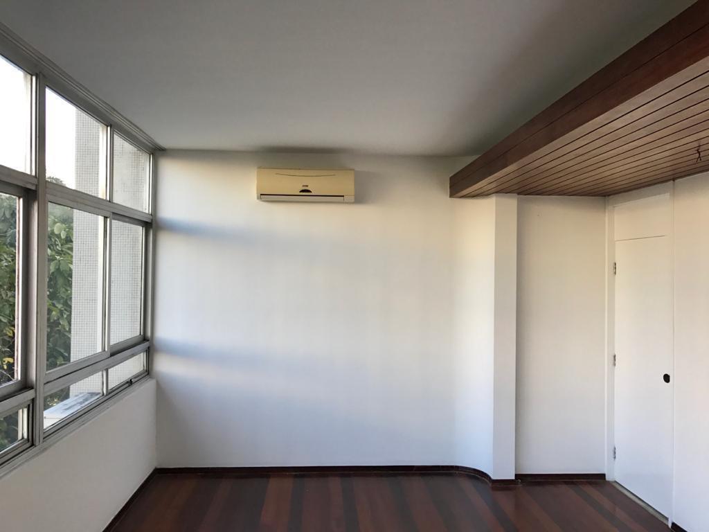 Apartamento à venda com 4 quartos, 1 suíte, 2 vagas e 205m² no Jaqueira, Recife (PE) — foto 5 de 13