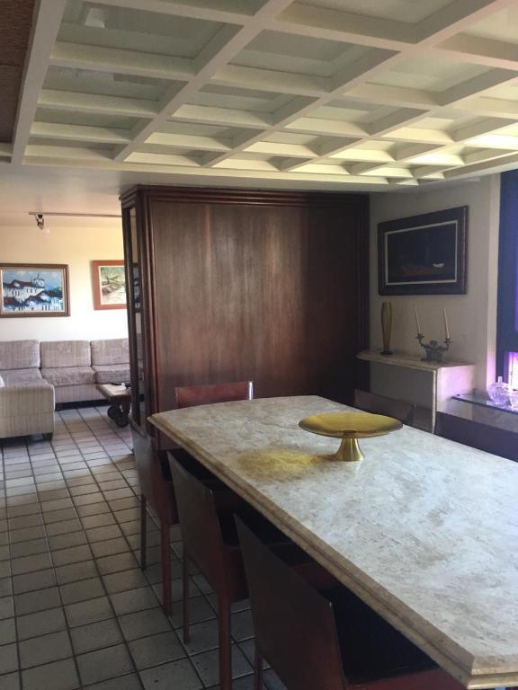 Apartamento à venda com 4 quartos, 3 suítes, 3 vagas e 350m² no Madalena, Recife (PE) — foto 5 de 11