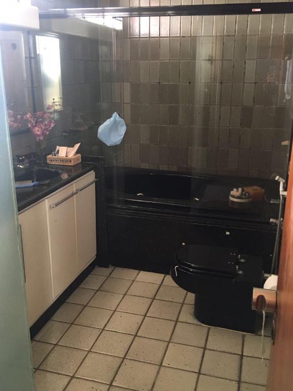 Apartamento à venda com 4 quartos, 3 suítes, 3 vagas e 350m² no Madalena, Recife (PE) — foto 8 de 11