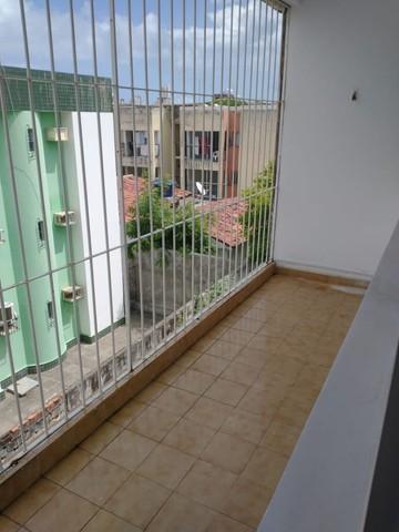 Apartamento à venda com 2 quartos, 1 suíte, 2 vagas e 98m² no Jardim Atlântico, Olinda (PE) — foto 3 de 15