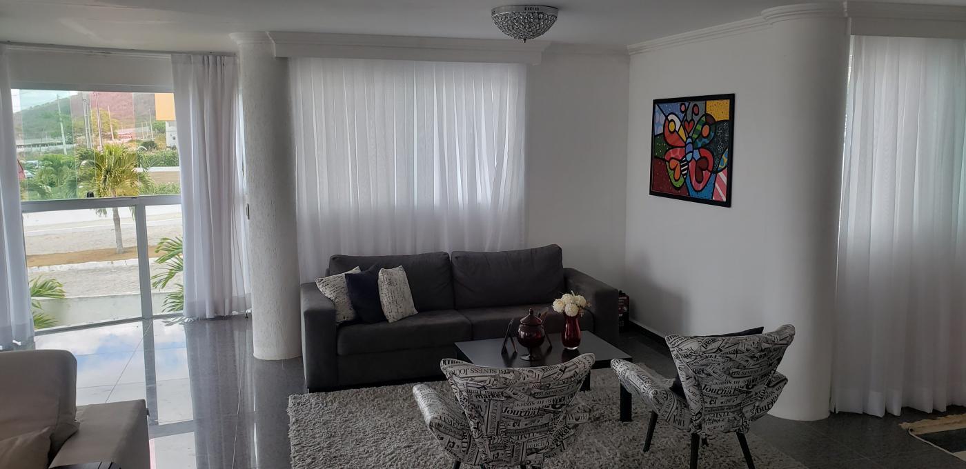 Casa à venda com 4 quartos, 4 suítes, 2 vagas e 350m² no Bezerros, Pernambuco (BR) — foto 6 de 26