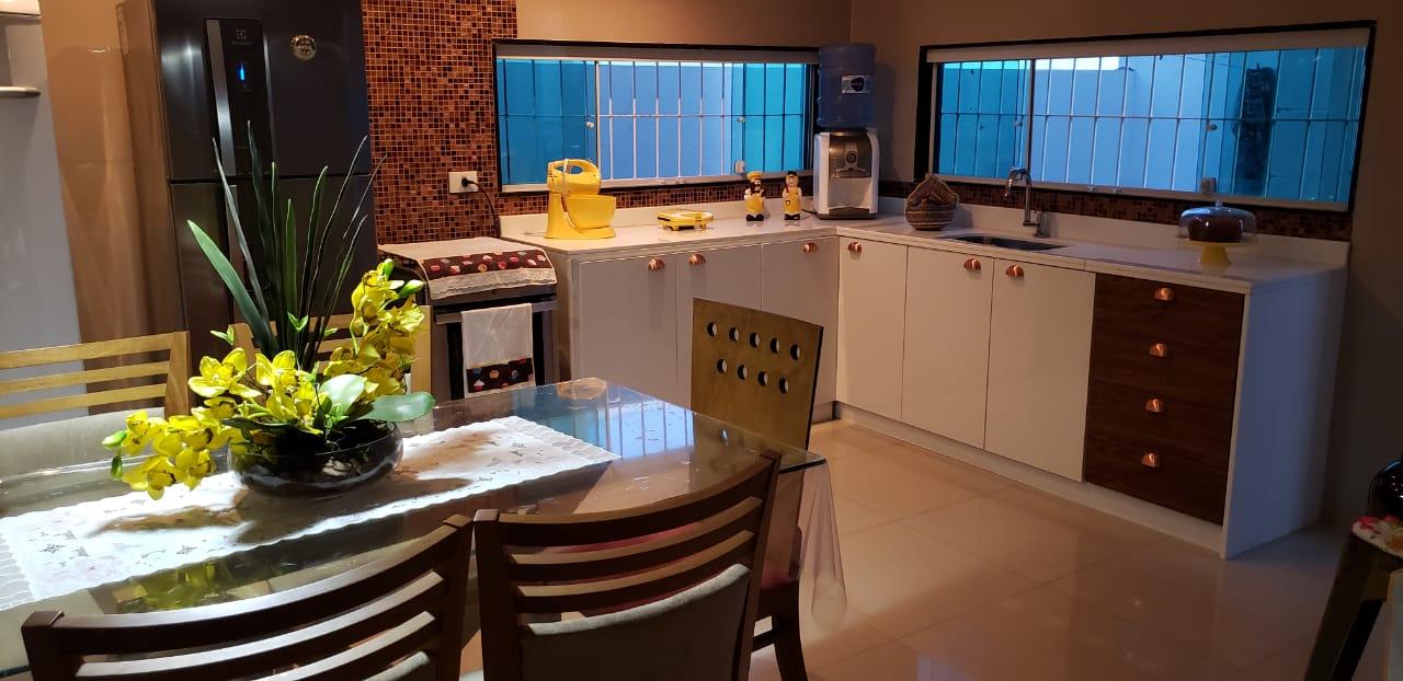 Casa à venda com 4 quartos, 2 suítes, 2 vagas e 240m² no Tamandaré, Pernambuco (BR) — foto 8 de 13