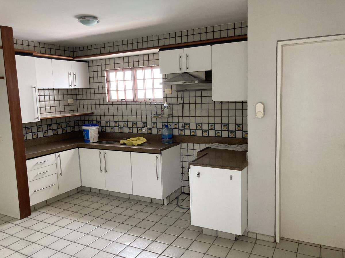 Casa à venda com 3 quartos, 1 suíte, 4 vagas e 250m² no Bairro Novo, Olinda (PE) — foto 10 de 26