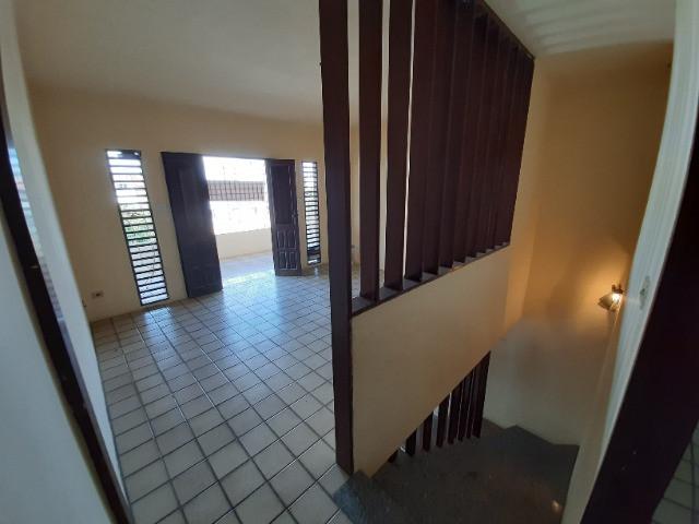 Casa à venda com 8 quartos, 5 suítes, 6 vagas e 300m² no Fragoso, Olinda (PE) — foto 6 de 18