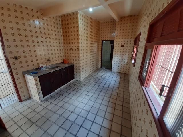 Casa à venda com 8 quartos, 5 suítes, 6 vagas e 300m² no Fragoso, Olinda (PE) — foto 8 de 18