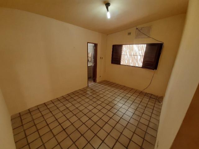 Casa à venda com 8 quartos, 5 suítes, 6 vagas e 300m² no Fragoso, Olinda (PE) — foto 13 de 18