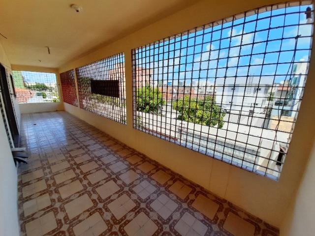 Casa à venda com 8 quartos, 5 suítes, 6 vagas e 300m² no Fragoso, Olinda (PE) — foto 18 de 18