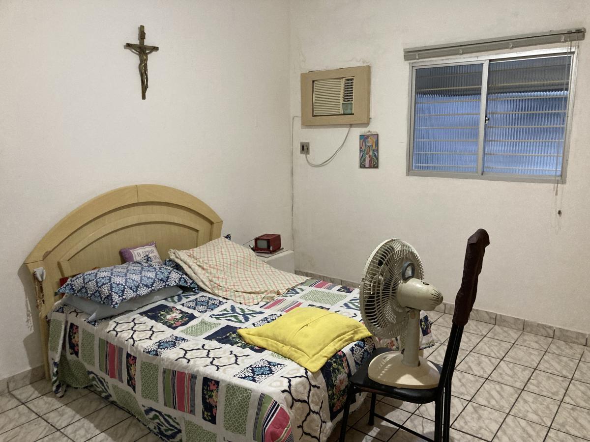 Casa à venda com 4 quartos, 1 suíte, 4 vagas e 230m² no Casa Caiada, Olinda (PE) — foto 16 de 17