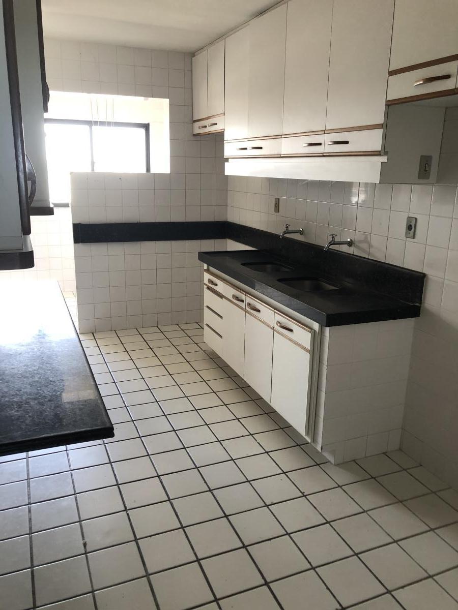Apartamento à venda com 4 quartos, 2 suítes, 2 vagas e 156m² no Casa Caiada, Olinda (PE) — foto 13 de 28