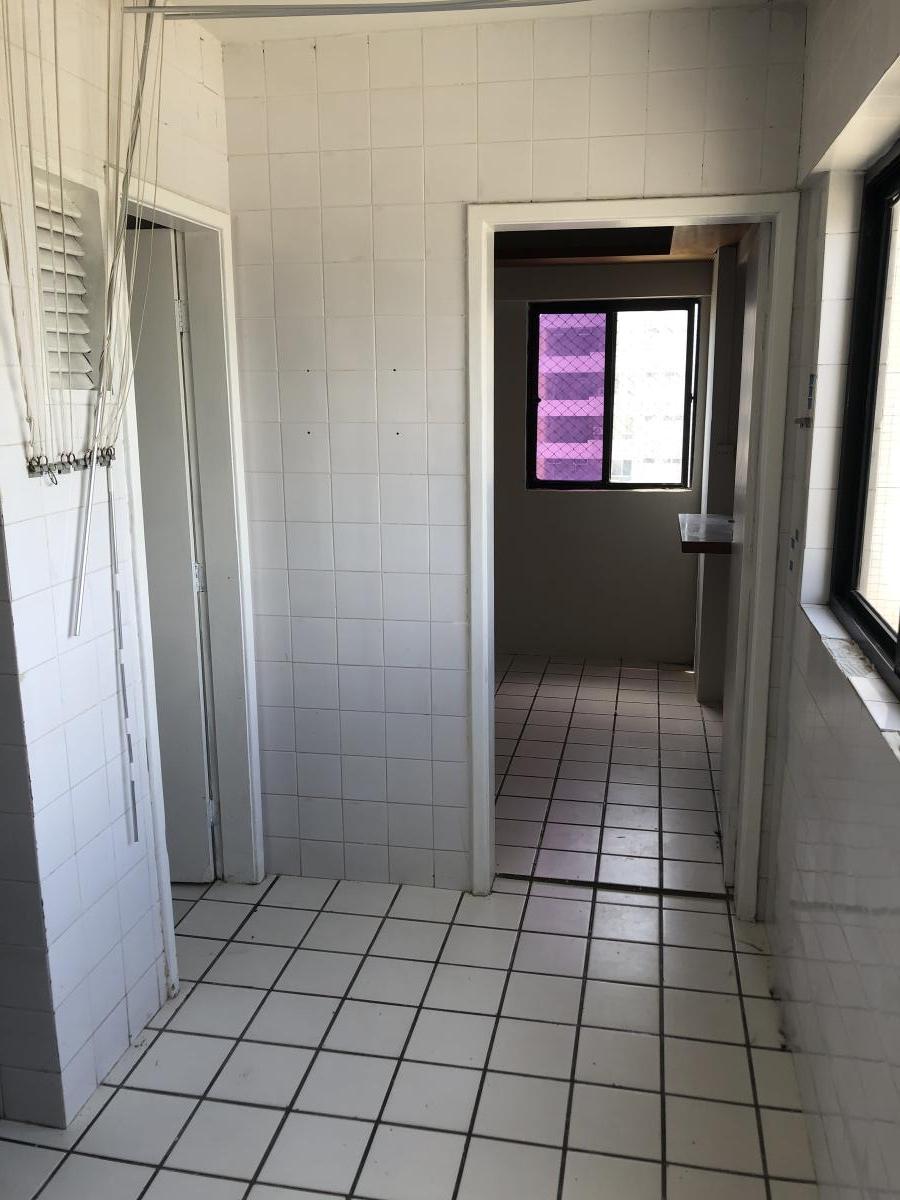 Apartamento à venda com 4 quartos, 2 suítes, 2 vagas e 156m² no Casa Caiada, Olinda (PE) — foto 16 de 28