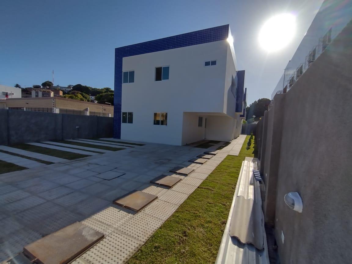 Apartamento à venda com 2 quartos, 1 banheiro, 1 vaga e 53m² no Fragoso, Olinda — foto principal