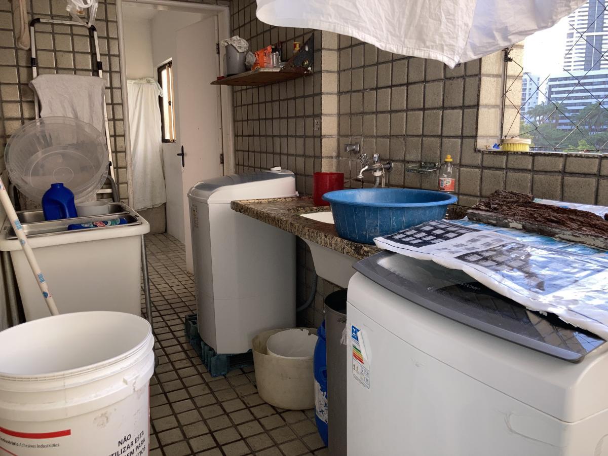 Apartamento à venda com 4 quartos, 3 suítes, 2 vagas e 320m² no Parnamirim, Recife (PE) — foto 26 de 28