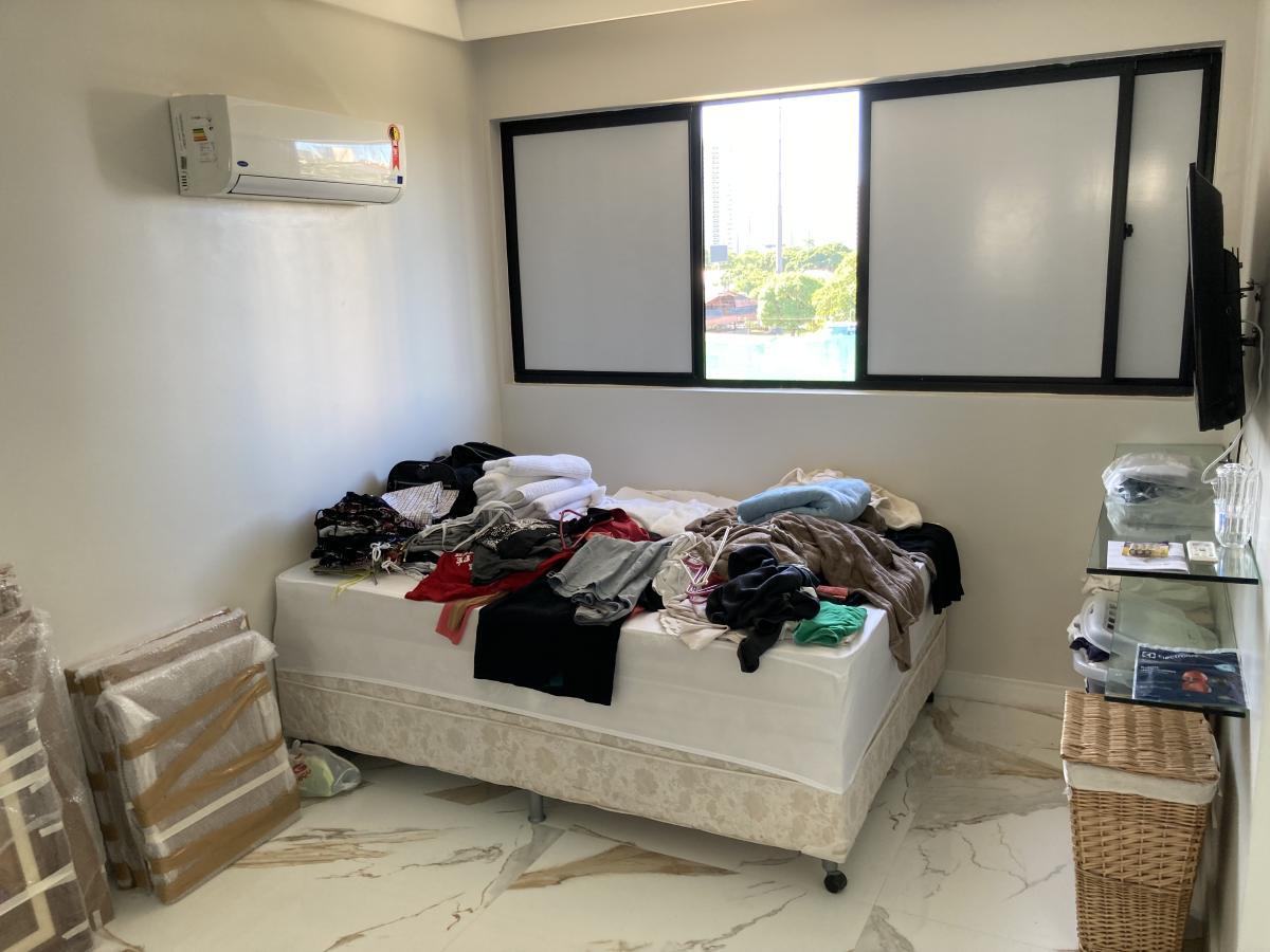 Apartamento à venda com 4 quartos, 3 suítes, 3 vagas e 218m² no Ilha do Retiro, Recife (PE) — foto 13 de 23
