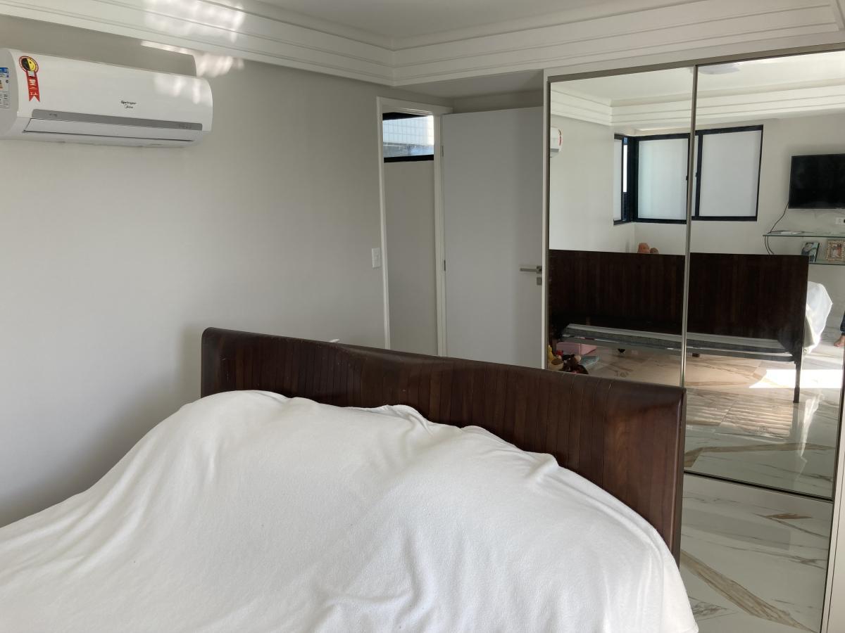 Apartamento à venda com 4 quartos, 3 suítes, 3 vagas e 218m² no Ilha do Retiro, Recife (PE) — foto 16 de 23