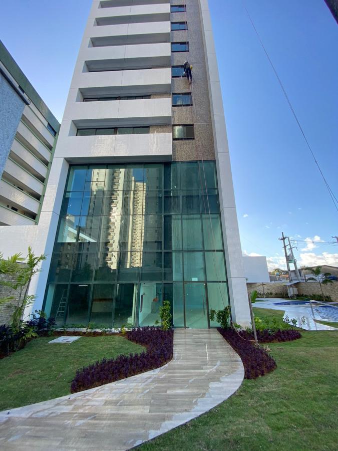 Apartamento à venda com 4 quartos, 2 suítes e 146m² no Boa Viagem, Recife (PE) — foto 2 de 22
