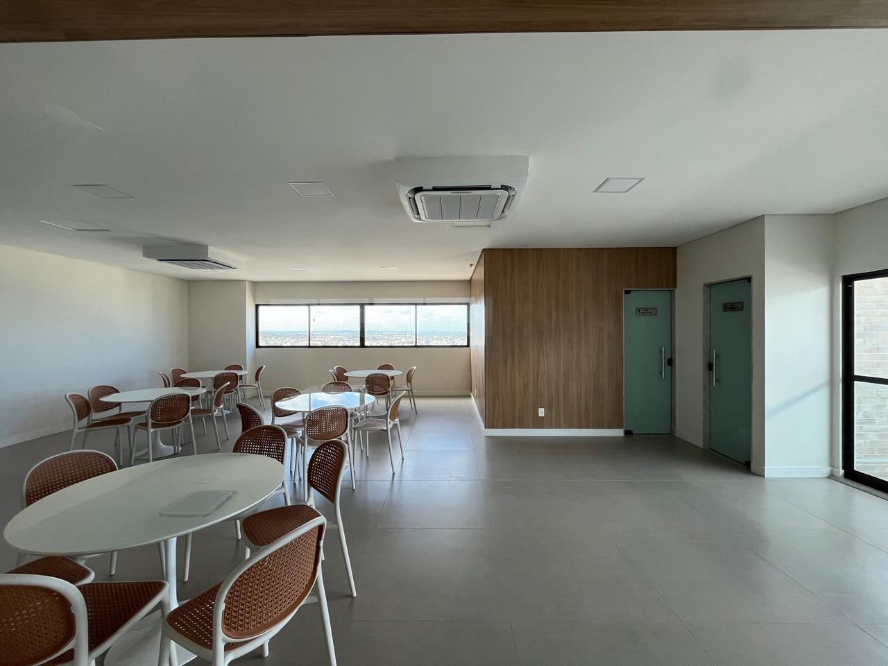 Apartamento à venda com 3 quartos, 2 suítes, 2 vagas e 77m² no Casa Caiada, Olinda (PE) — foto 5 de 24