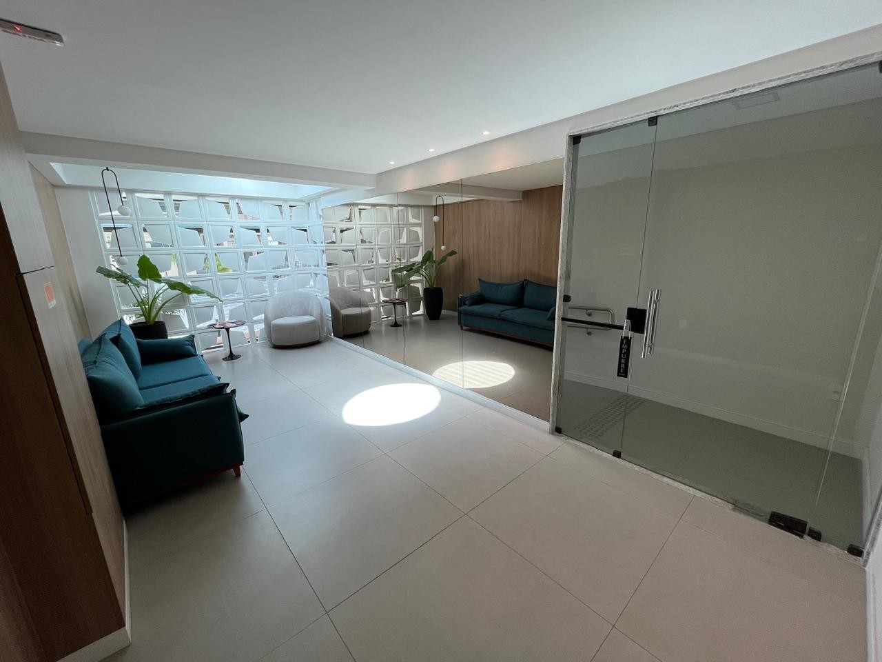Apartamento à venda com 3 quartos, 2 suítes, 2 vagas e 77m² no Casa Caiada, Olinda (PE) — foto 2 de 24