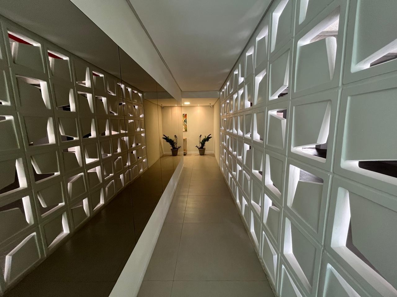 Apartamento à venda com 3 quartos, 2 suítes, 2 vagas e 77m² no Casa Caiada, Olinda (PE) — foto 3 de 24