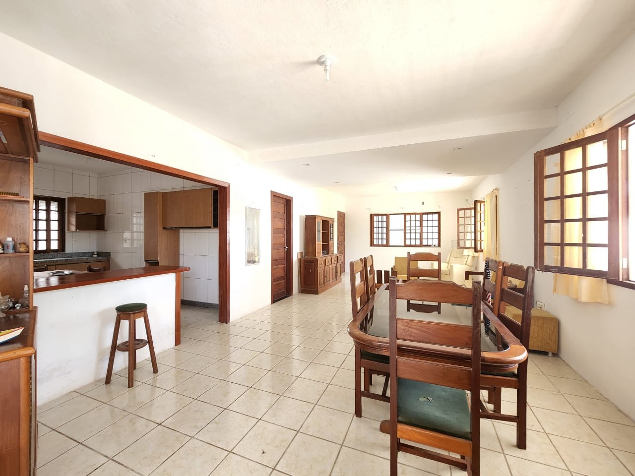 Casa à venda com 4 quartos, 3 suítes, 4 vagas e 450m² no Janga, Paulista (PE) — foto 8 de 23